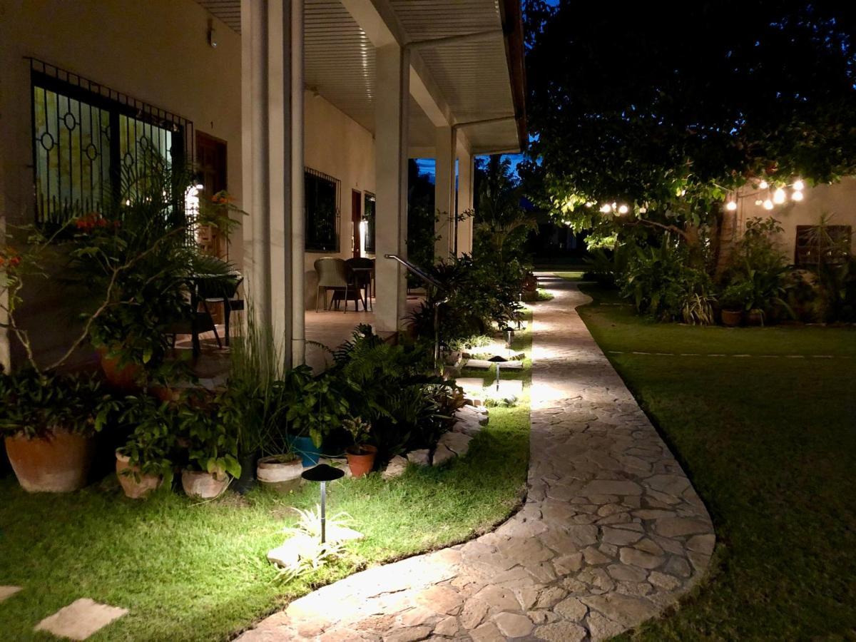 Strutz Art Garden Resort Bangued Zewnętrze zdjęcie